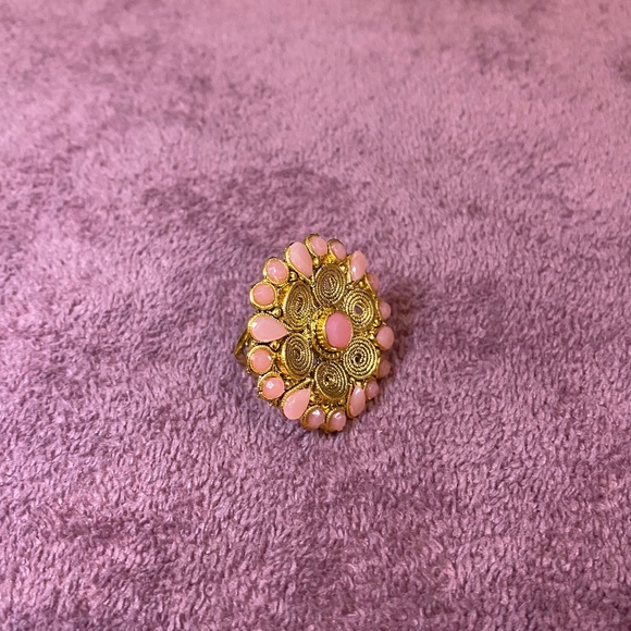 Ring - Picture 3 of 3